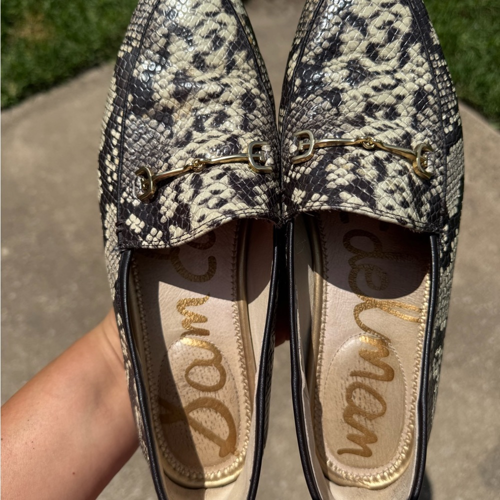 Sam Edelman Black and Cream Loafers with Snakeskin Pattern